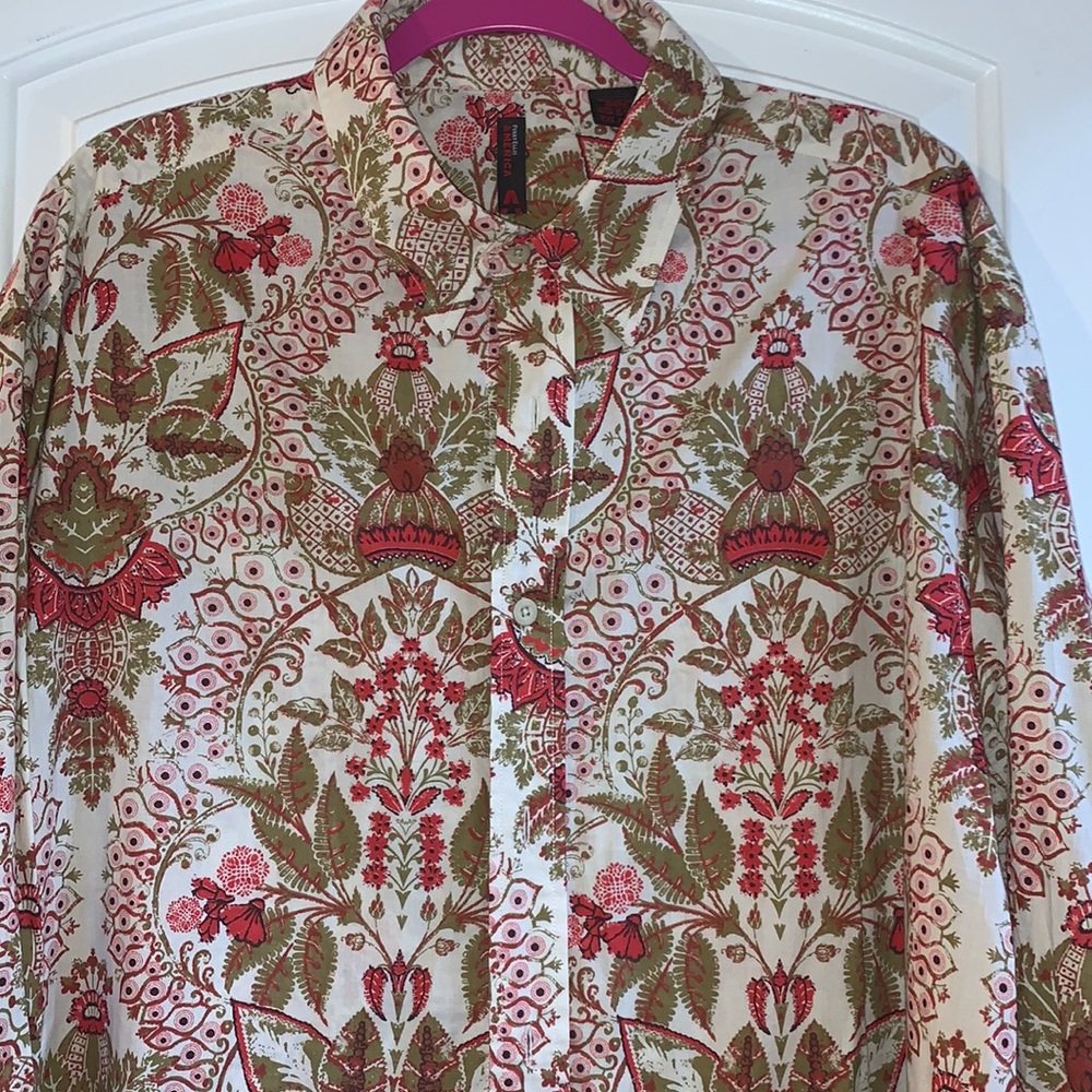 Perry Ellis Men’s long sleeve button down